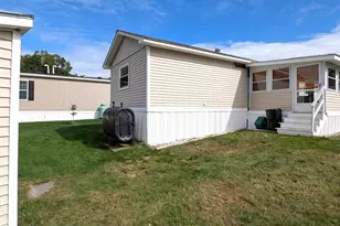 40 Hampton Rd, Exeter, NH 03833 - Photo 42