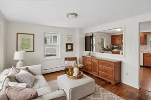 13 Devco Dr, Manchester, NH 03103 - Photo 4