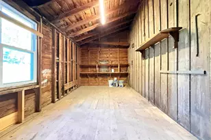 25 Winter St, Newport, NH 03773 - Photo 36