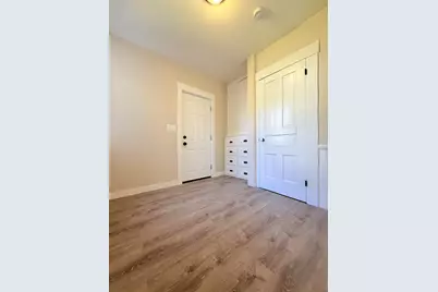 25 Winter Street, Newport, NH 03773 - Photo 22