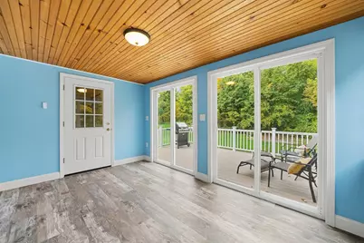 97 Dutton Road, Pelham, NH 03076 - Photo 6