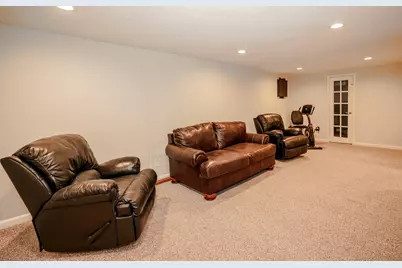 1110 W Hollis Street, Nashua, NH 03062 - Photo 40