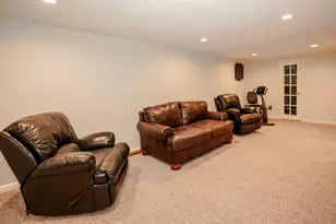1110 W Hollis St, Nashua, NH 03062 - Photo 40