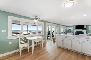27 Concord Ave, Hampton, NH 03842 - Photo 14