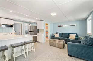 27 Concord Ave, Hampton, NH 03842 - Photo 38