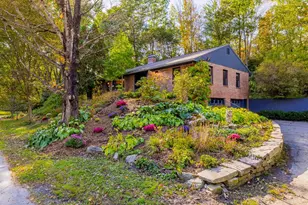 15 Currier Pl, Hanover, NH 03755 - Photo 1