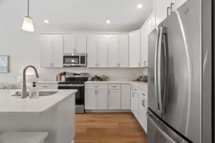 6 Suffolk Dr, Concord, NH 03303 - Photo 8