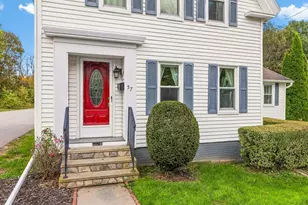 57 Thornton St, Portsmouth, NH 03801 - Photo 6