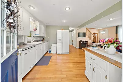 24 Colby Street, Keene, NH 03431 - Photo 8