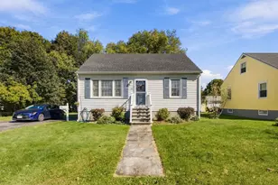 24 Colby St, Keene, NH 03431 - Photo 2