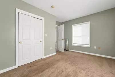 417 Bartlett Street, Manchester, NH 03102 - Photo 12