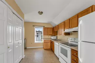 417 Bartlett St, Manchester, NH 03102 - Photo 30