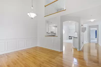 71 N High Street #3, Derry, NH 03038 - Photo 4