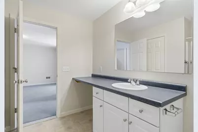 71 N High Street #3, Derry, NH 03038 - Photo 22