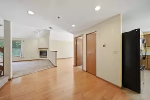 10 Ironwood Ln, Atkinson, NH 03811 - Photo 2