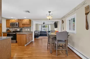 25 Kim Rd, Salem, NH 03079 - Photo 12