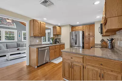 25 Kim Road, Salem, NH 03079 - Photo 14