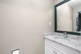 4 Rockrimmon Rd, North Hampton, NH 03862 - Photo 20