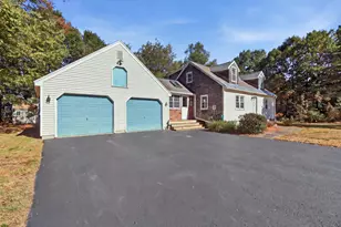 8 Kilda St, Somersworth, NH 03878 - Photo 2