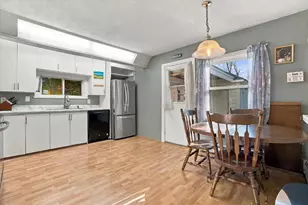 4 Markar St, Nashua, NH 03060 - Photo 12