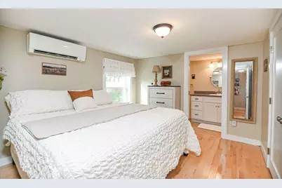 18 Seabreeze Drive, North Hampton, NH 03862 - Photo 4