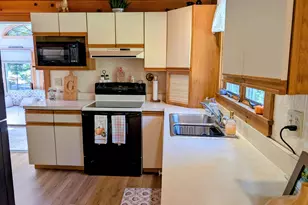 65 Stage Coach Rd, Rumney, NH 03266 - Photo 10