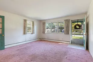 8A Wentworth St, Exeter, NH 03833 - Photo 4
