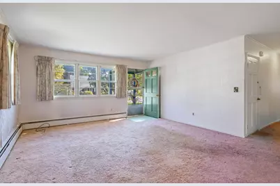 8A Wentworth Street, Exeter, NH 03833 - Photo 6
