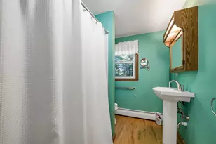 37 Beechwood Rd, Hudson, NH 03051 - Photo 36