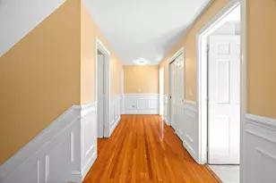 23 Williamsburg Dr, Amherst, NH 03031 - Photo 18