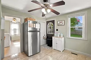 26 College Rd, Goffstown, NH 03102 - Photo 8