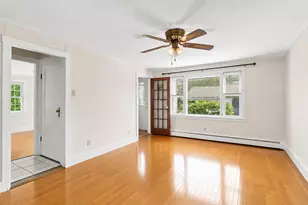 12 Wathen Rd, Bedford, NH 03110 - Photo 4