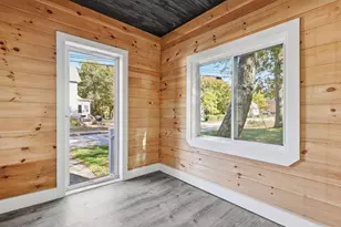 40 Grove St, Rochester, NH 03868 - Photo 2