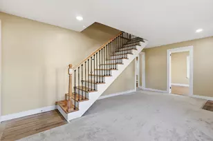 40 Grove St, Rochester, NH 03868 - Photo 4