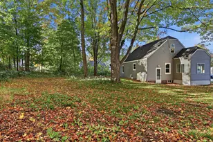 40 Grove St, Rochester, NH 03868 - Photo 26
