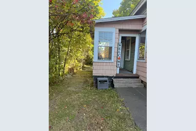 35 Academy Square, Laconia, NH 03246 - Photo 2