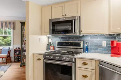 4 Sterling Hill Lane #423, Exeter, NH 03833 - Photo 6