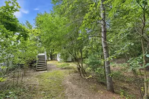 69 College Rd, Goffstown, NH 03045 - Photo 6