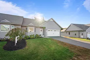 7 Cardinal Ln, Epping, NH 03042 - Photo 2