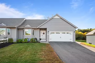 7 Cardinal Ln, Epping, NH 03042 - Photo 1