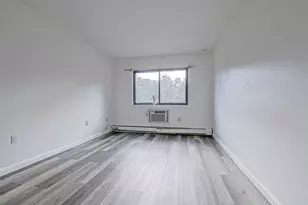 13 Strawberry Bank Rd, Nashua, NH 03062 - Photo 12