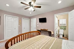 38 Walnut Cir, Merrimack, NH 03054 - Photo 20