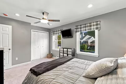 38 Walnut Circle, Merrimack, NH 03054 - Photo 16