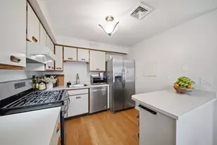 230 Stonebridge Dr, Nashua, NH 03063 - Photo 8