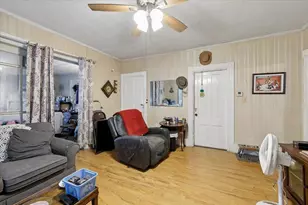 223 Green St, Manchester, NH 03103 - Photo 16
