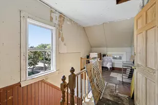 223 Green St, Manchester, NH 03103 - Photo 28