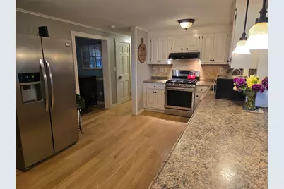 56 Hilltop Drive, Keene, NH 05301 - Photo 4
