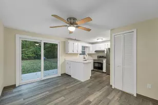 18 Juniper Rd, Derry, NH 03038 - Photo 16
