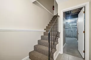 18 Juniper Rd, Derry, NH 03038 - Photo 14
