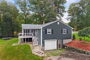 61 Walker Rd, Atkinson, NH 03811 - Photo 4